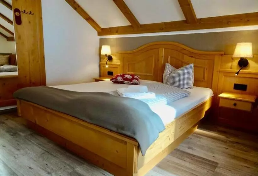 בית מלון כפרי Garni Kalkbrennerhof