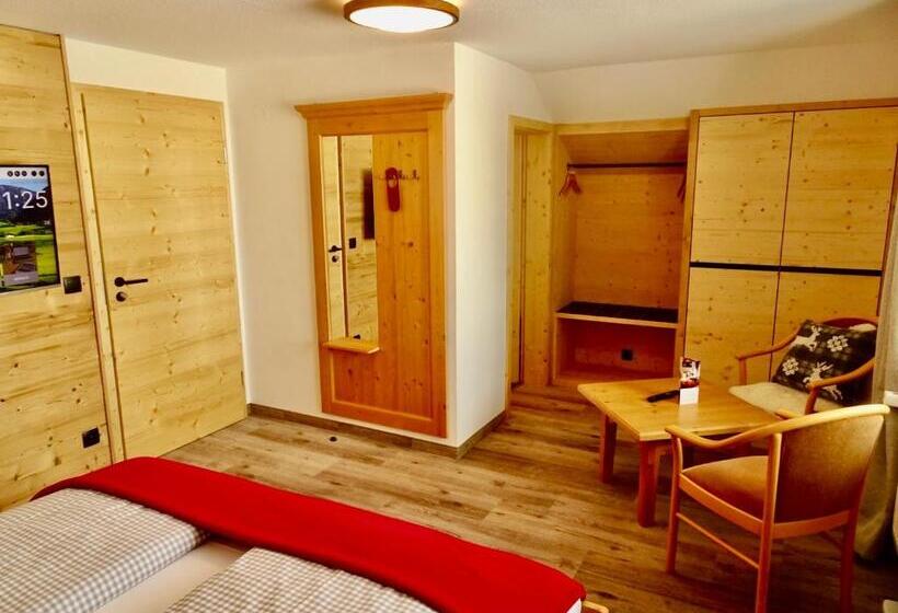 בית מלון כפרי Garni Kalkbrennerhof