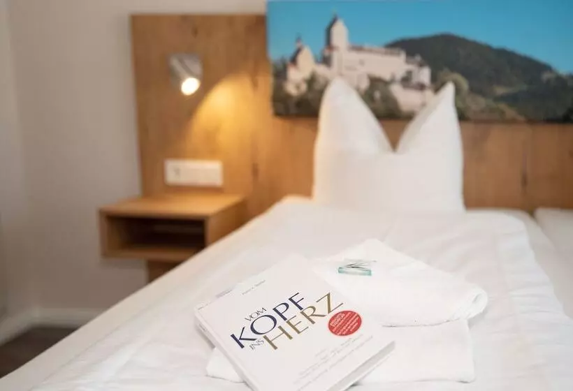 Отель Hohenaschau