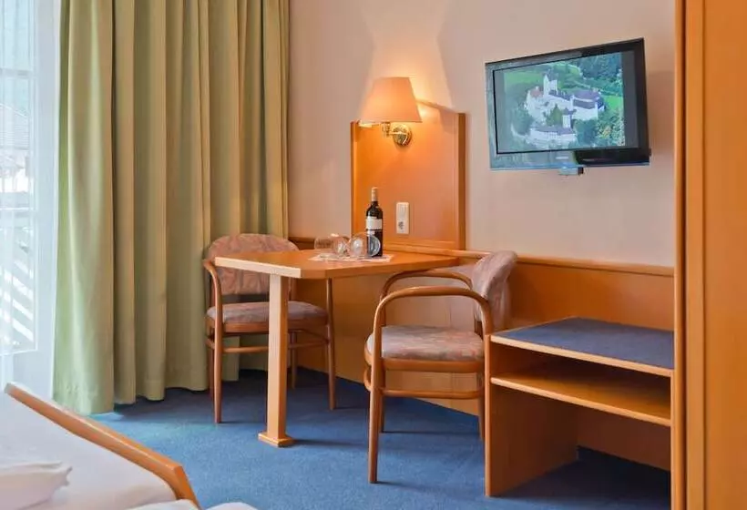 Отель Hohenaschau