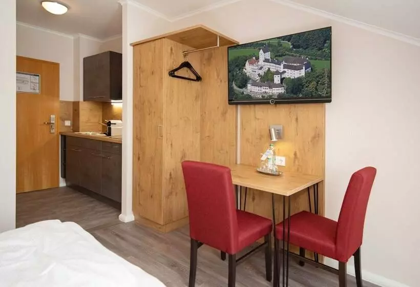 Отель Hohenaschau