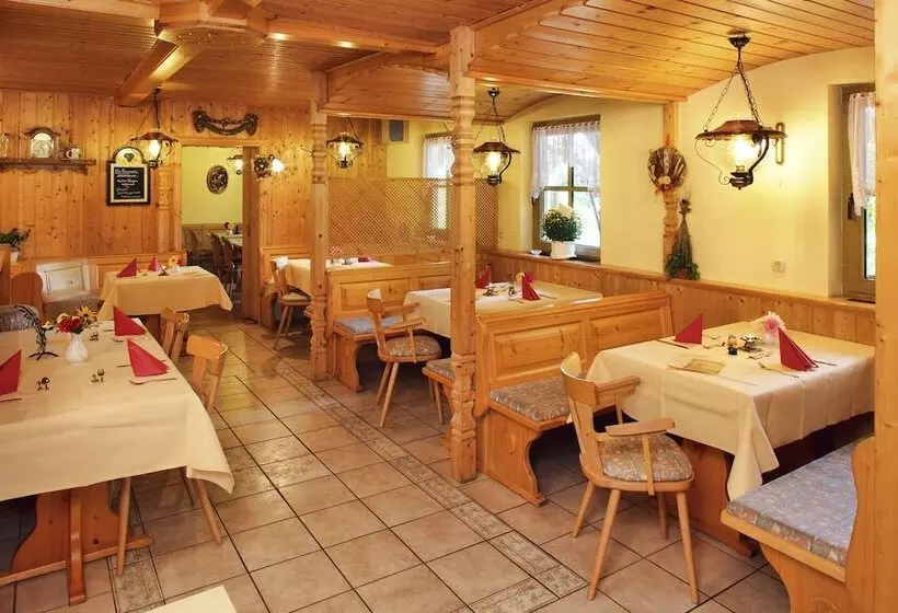 Land Und Aktivhotel Altmühlaue