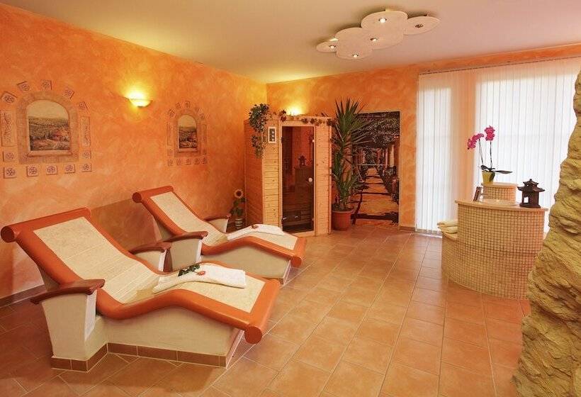 Land  Und Aktivhotel Altmühlaue