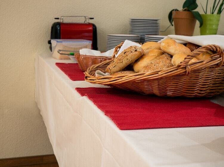 Otel Quellenhof Bad Urach