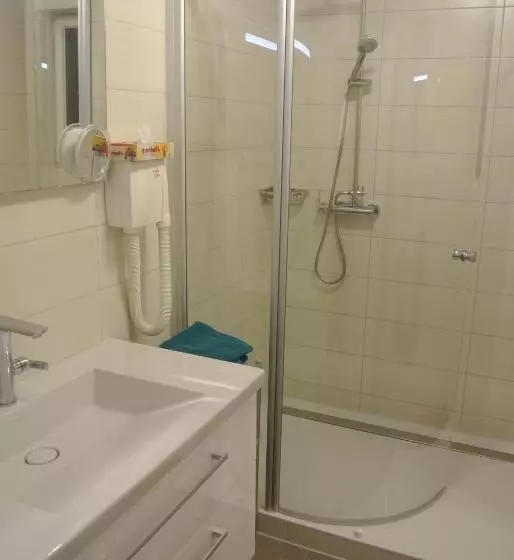 酒店 Restaurant Goldenes Lamm