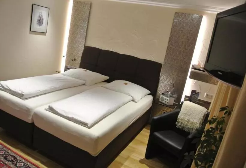 酒店 Restaurant Goldenes Lamm