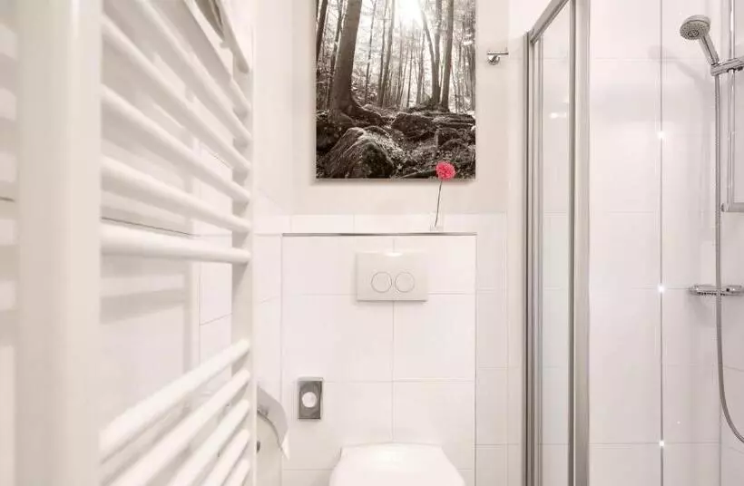 Отель Restaurant Paradeismuhle