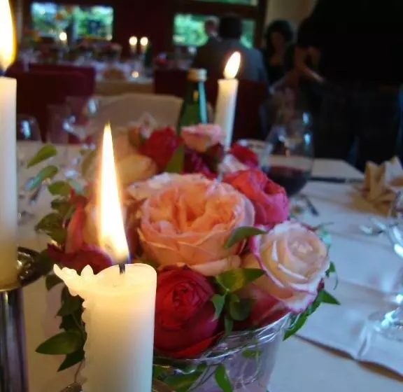 Отель Restaurant Paradeismuhle