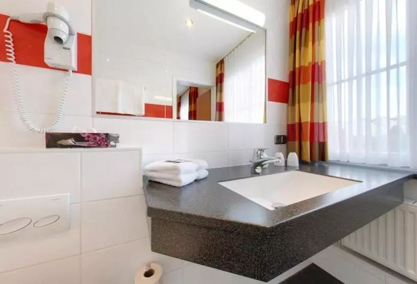 ホテル Restaurant Thum