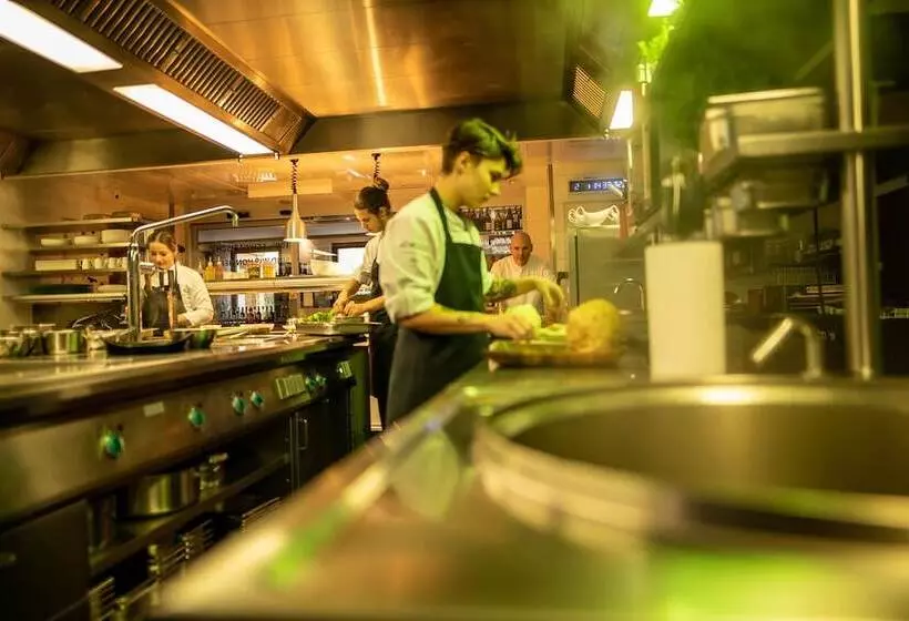 酒店 & Restaurant Zum Reussenstein