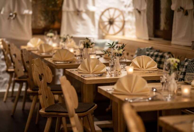 בית מלון כפרי & Restaurant Zum Reussenstein