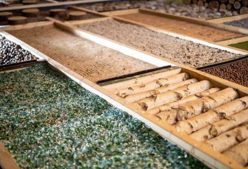 בית מלון כפרי & Restaurant Zum Reussenstein