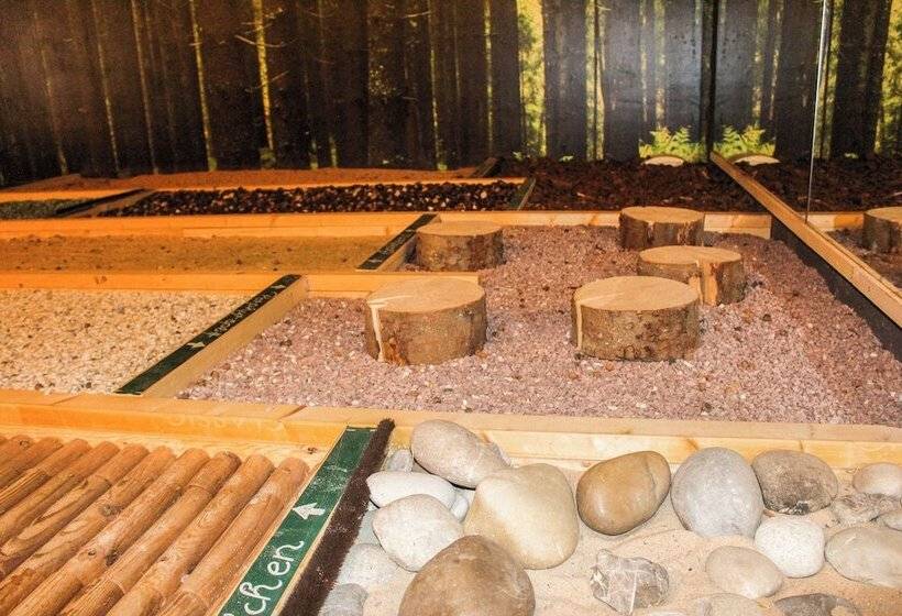 בית מלון כפרי & Restaurant Zum Reussenstein