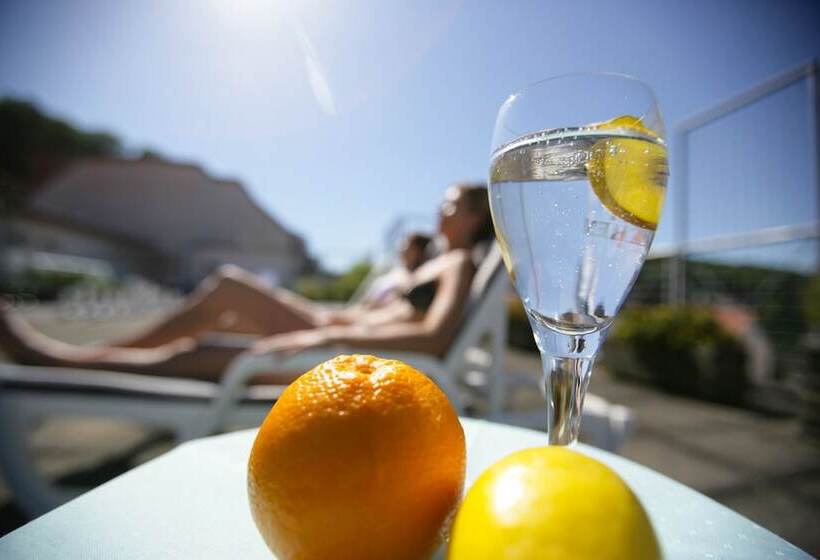 בית מלון כפרי Tomesa Fachklinik Und Gesundheitszentrum