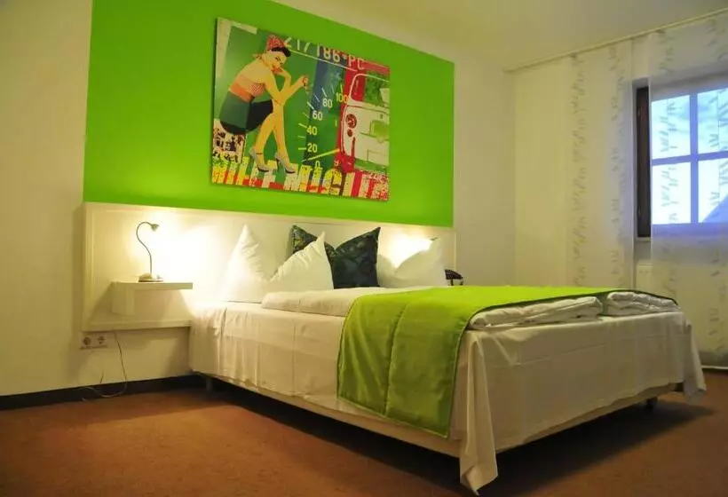 Отель Zum Brunnen