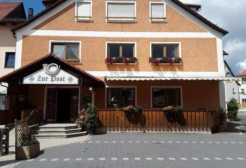 Отель Landgasthof Zur Post