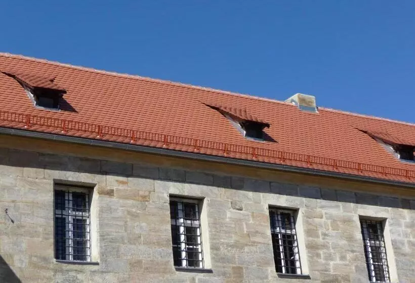 Knast Hotel Fronfeste