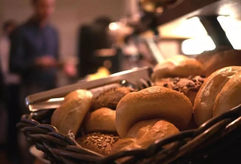 Knast Hotel Fronfeste