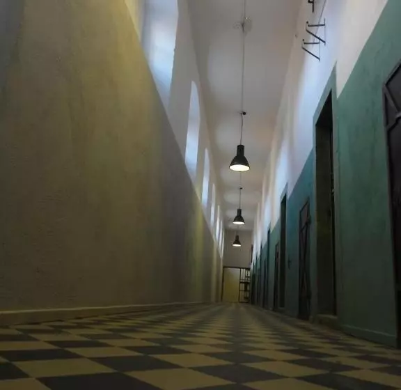 Knast Hotel Fronfeste