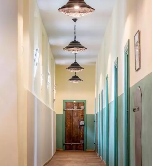 Knast Hotel Fronfeste