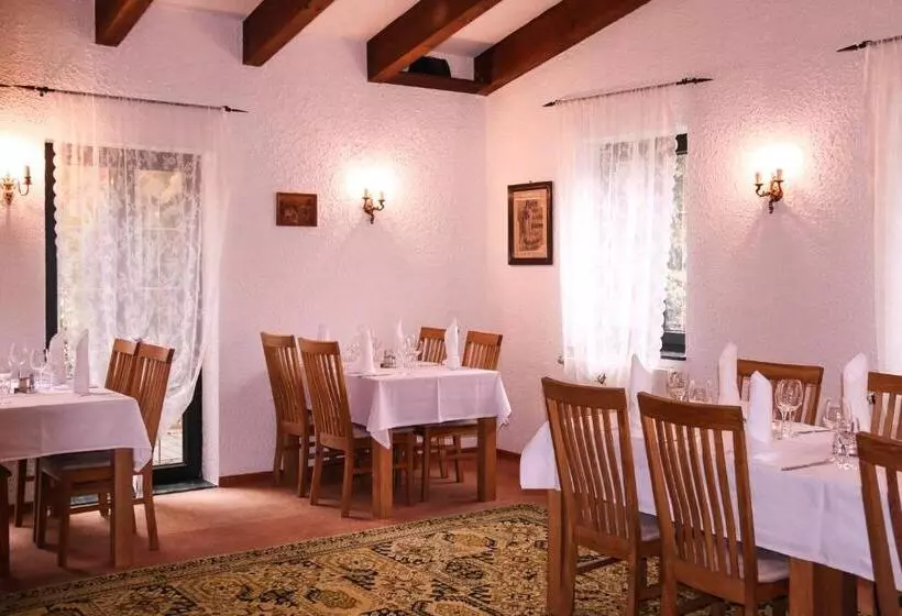 Landhotel Restaurant Schwalbennest