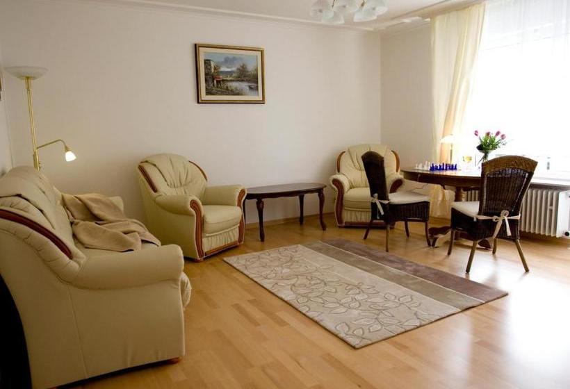 Maria Viktoria Apartment