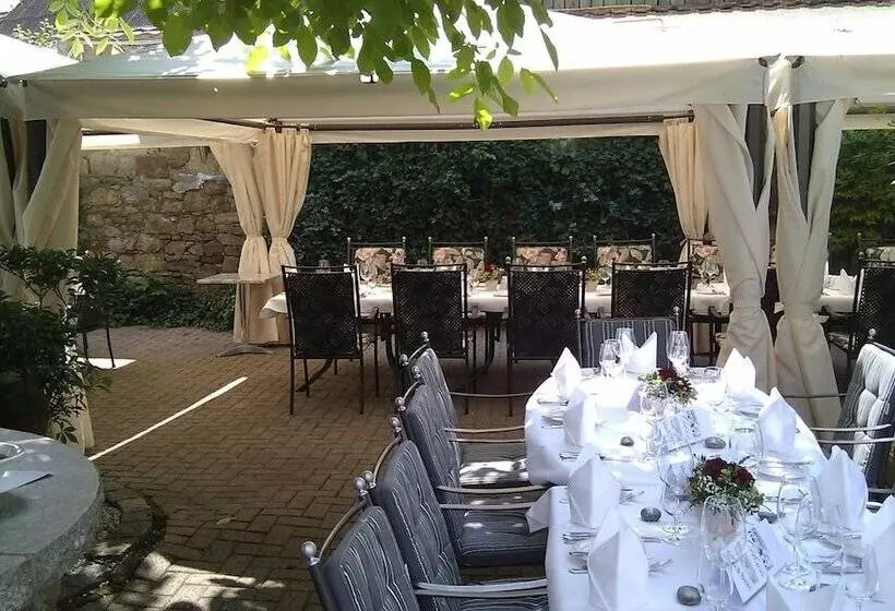 Ochsen Hotel & Restaurant Binzen / Basel