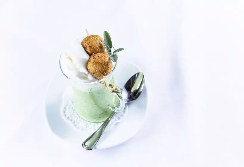 Ochsen Hotel & Restaurant Binzen / Basel