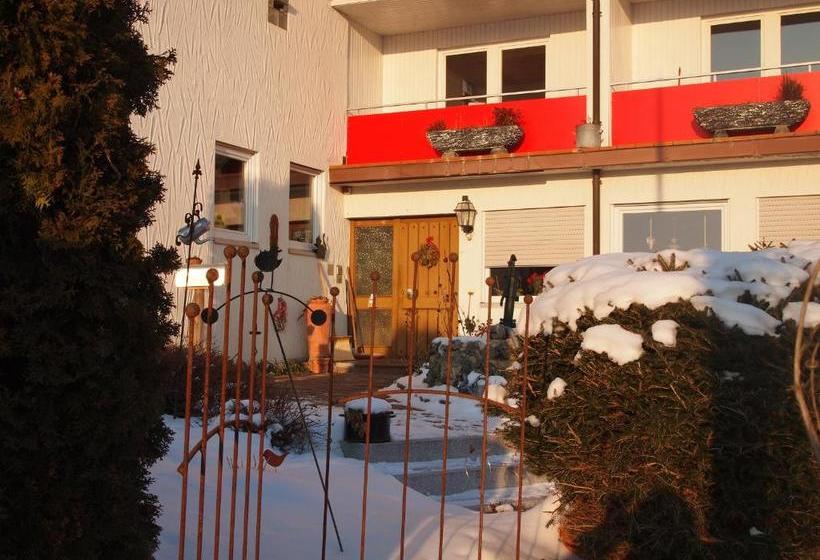 Пансион Gästehaus Hirlinger