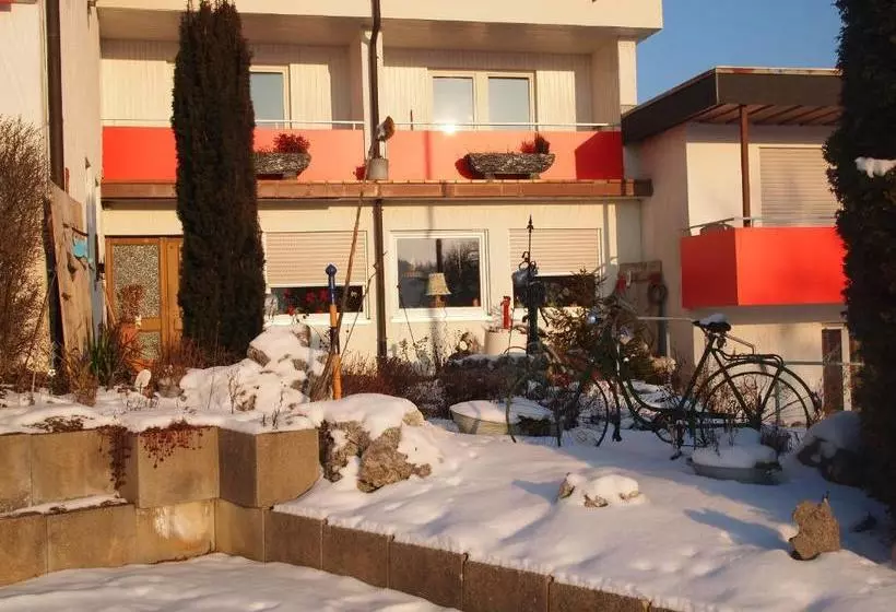 ペンション Gästehaus Hirlinger