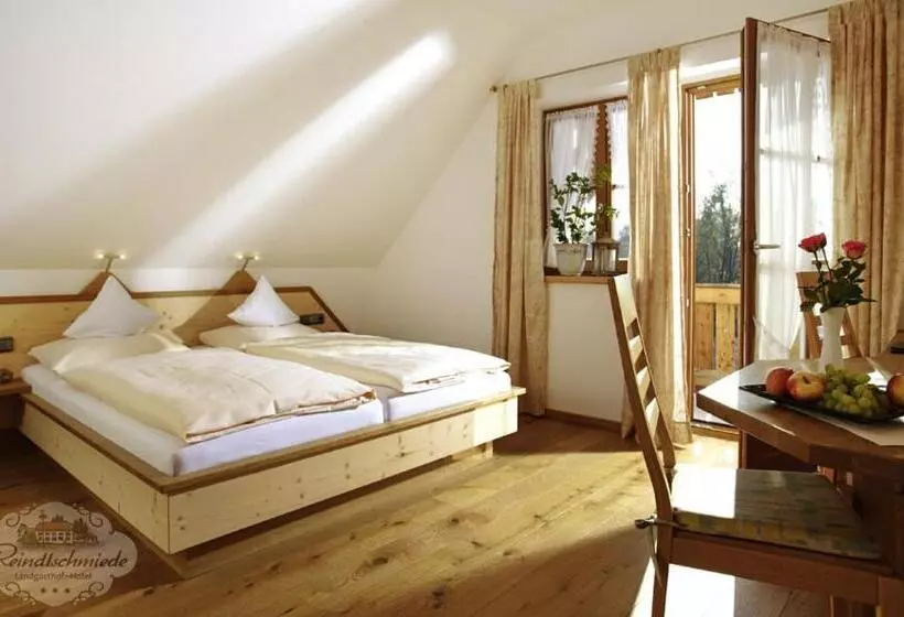 بنسيون Landgasthof   Hotel Reindlschmiede