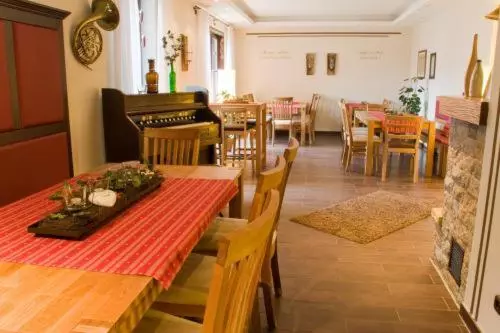 Пансион Landgasthof Wallburg