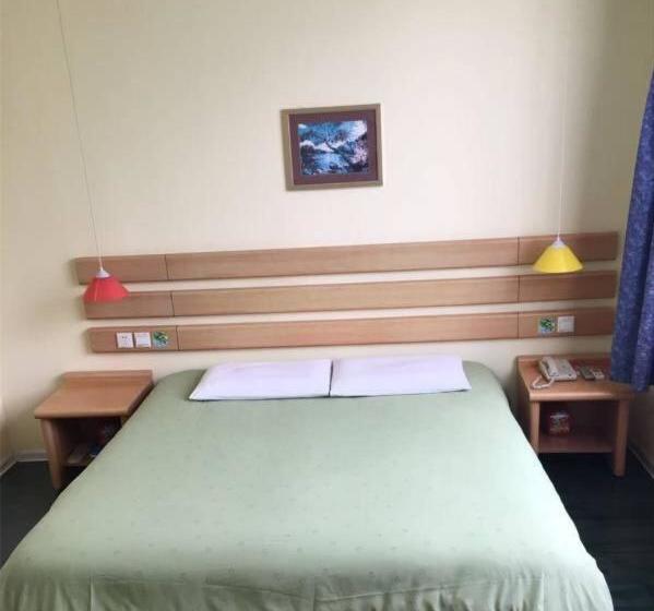 בית מלון כפרי Home Inn