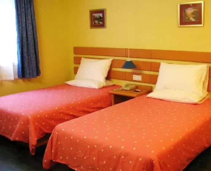 בית מלון כפרי Home Inn