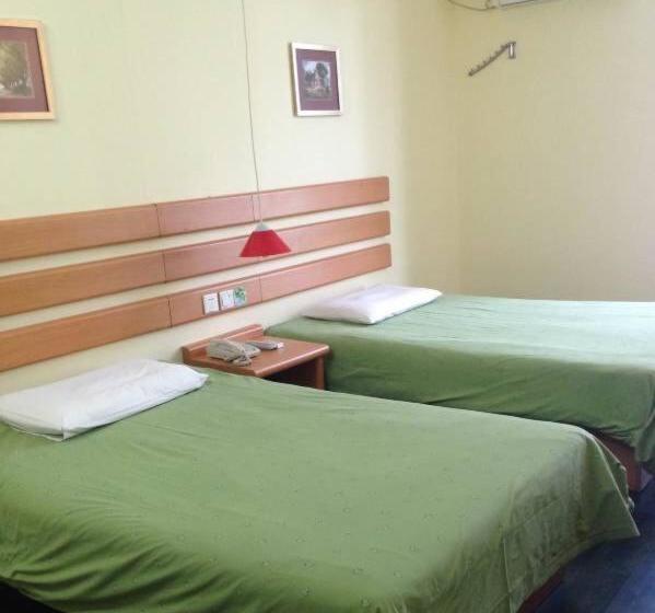 בית מלון כפרי Home Inn