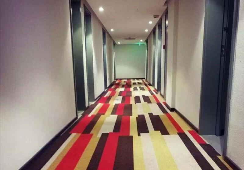 Hotel Ibis Shenyang North Station