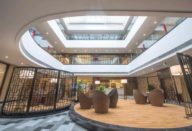 هتل Thinking Land Lingyan Forest