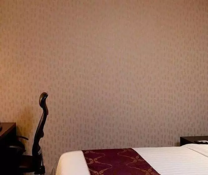 호텔 Shenzhen Douhui Fashion