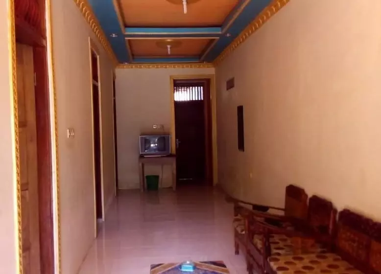 Retkeilymaja Homestay Lolita