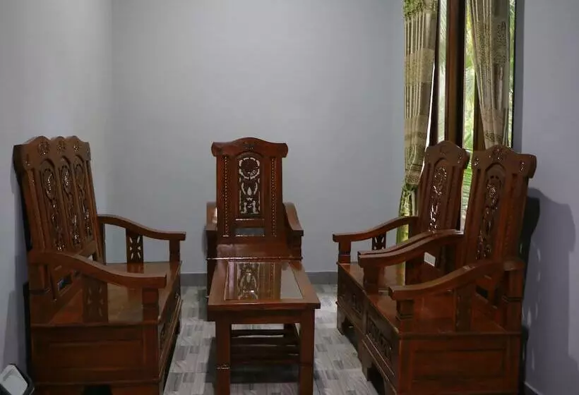 Retkeilymaja Homestay Lolita