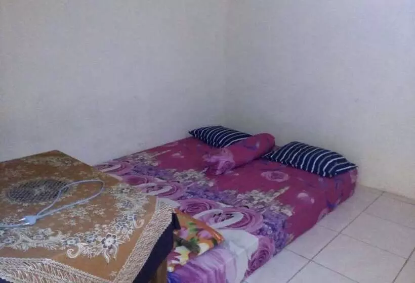 Retkeilymaja Homestay Lolita