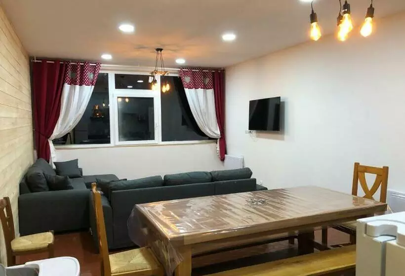 Appartement 12 Couchages Proche Piste Ski Et De Randonnées Du Lioran
