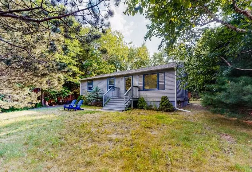Blueberry Cottage