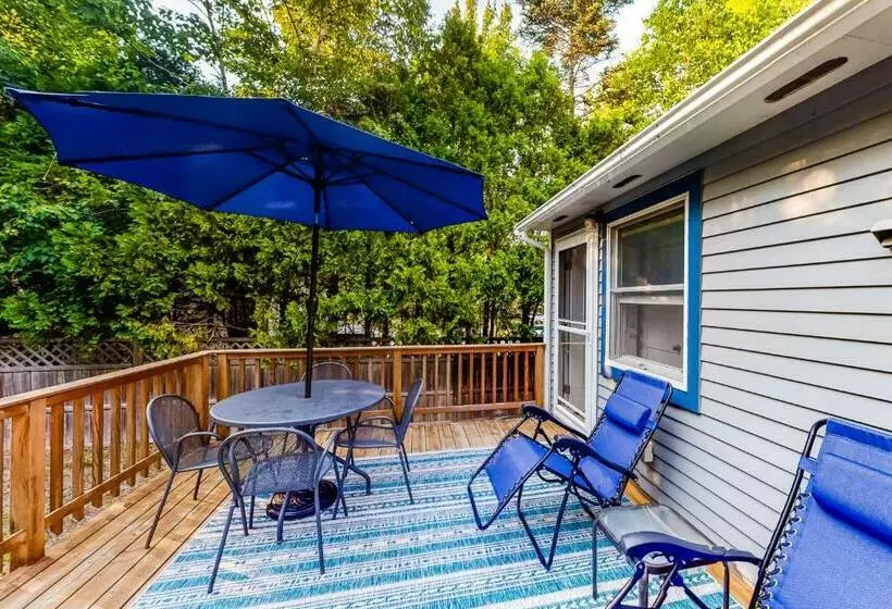 Blueberry Cottage