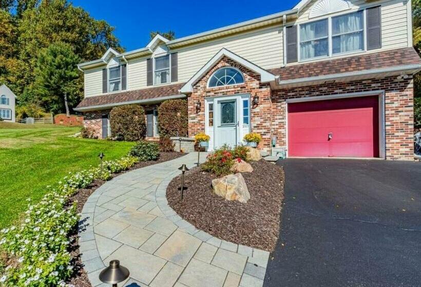 Comfortable Beautiful House!