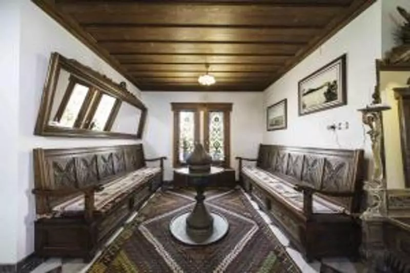 Cunda Tas Konak Otel