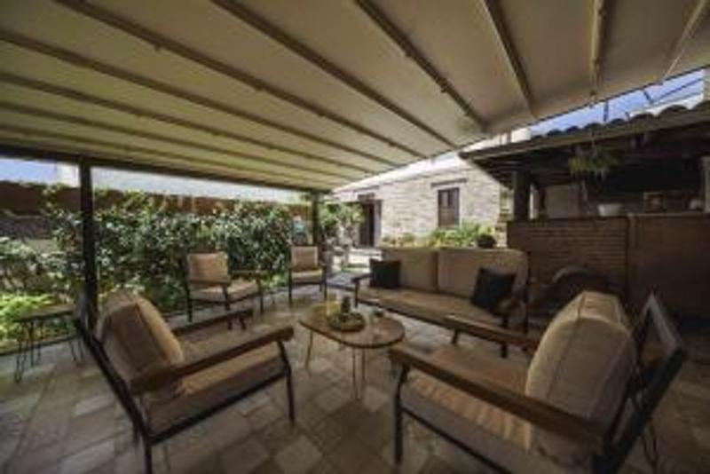 Cunda Tas Konak Otel