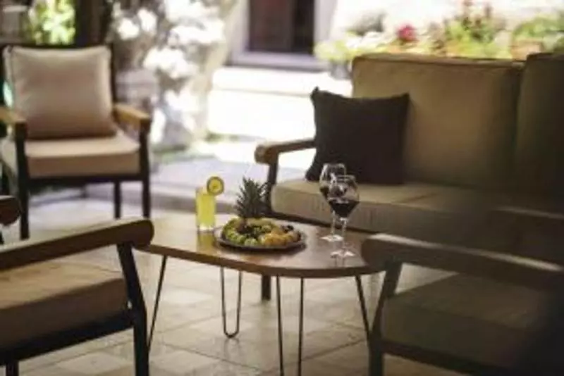 Cunda Tas Konak Otel