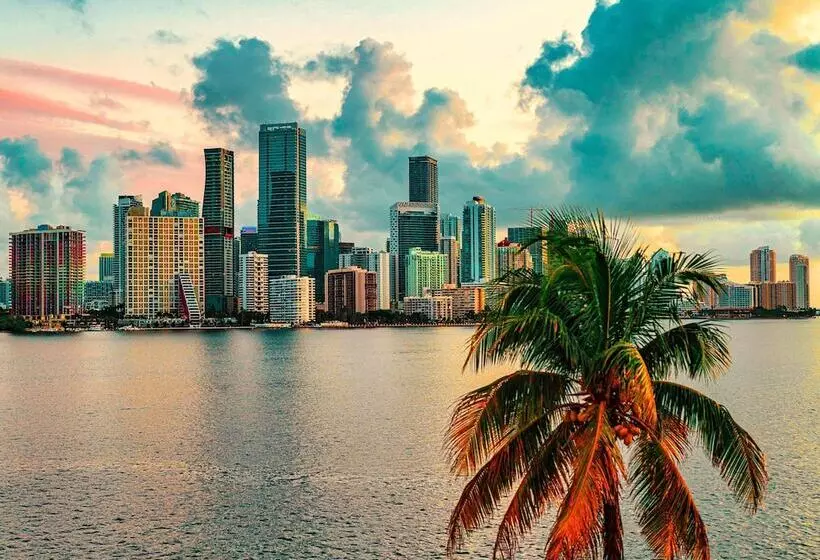 هتل Atwell Suites Miami Brickell By Ihg