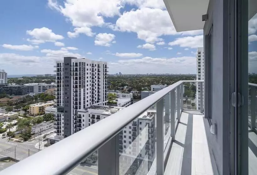 هتل Atwell Suites Miami Brickell By Ihg